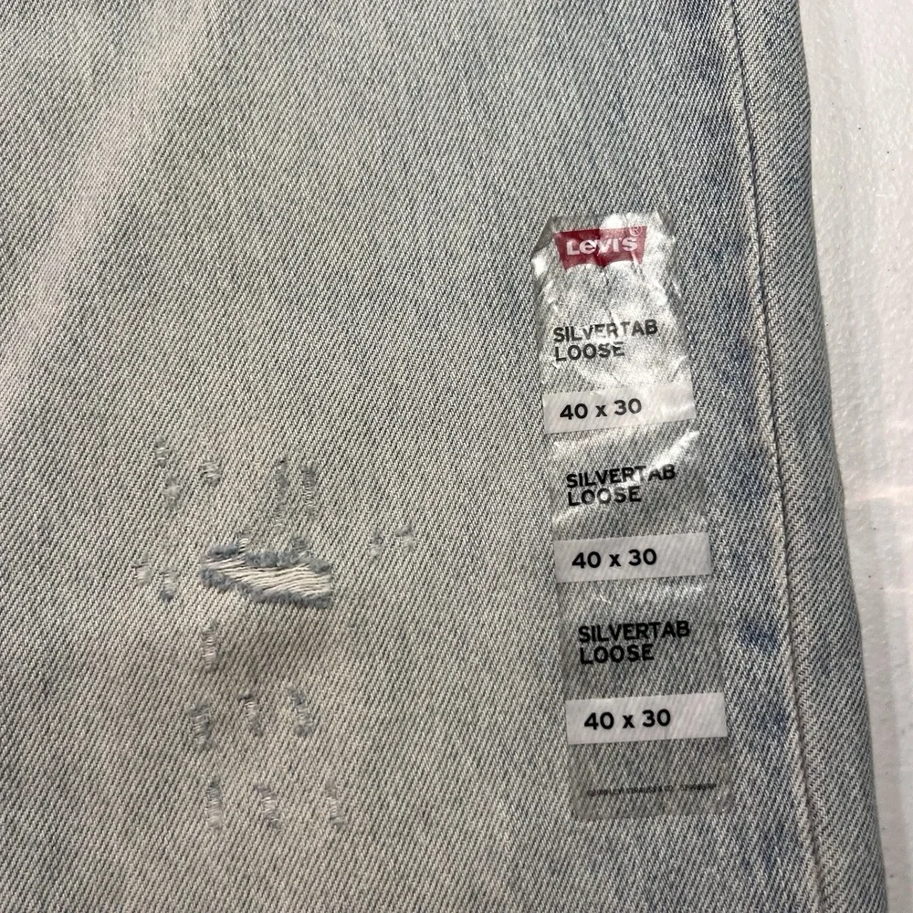 Nwt Levis SilverTab 40x30 Men's Loose 100% Cotton Tapered Leg Jeans READ MORE